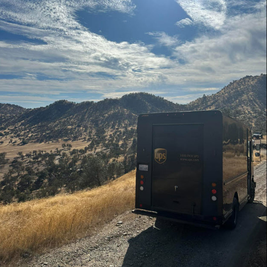 UPS Hiring Today: Guaranteed Pay ree Training!